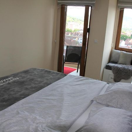 Apartman Jaman - Нови пазар Екстериор снимка